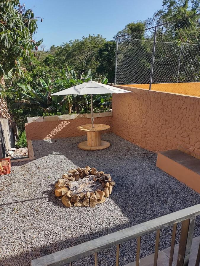 Chacara Bella Vida Com Piscina Churrasqueira Salao De Festas Fogao A Lenha Quadra Aracariguama Luaran gambar