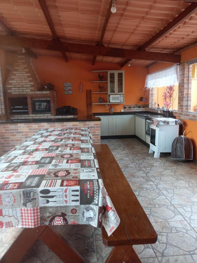 Chacara Bella Vida Com Piscina Churrasqueira Salao De Festas Fogao A Lenha Quadra Aracariguama Luaran gambar