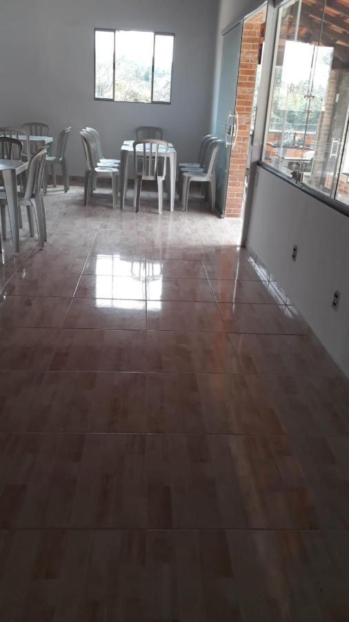 Chacara Bella Vida Com Piscina Churrasqueira Salao De Festas Fogao A Lenha Quadra Aracariguama Luaran gambar
