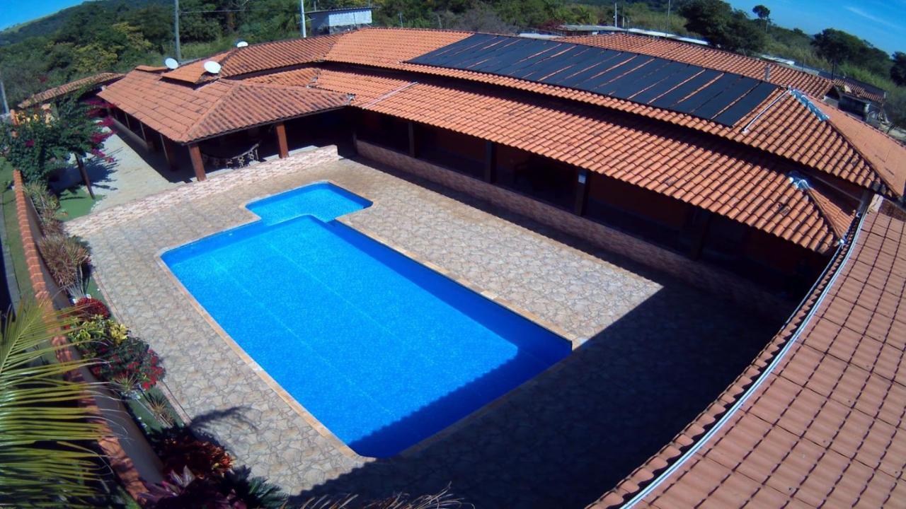 Chacara Bella Vida Com Piscina Churrasqueira Salao De Festas Fogao A Lenha Quadra Aracariguama Luaran gambar