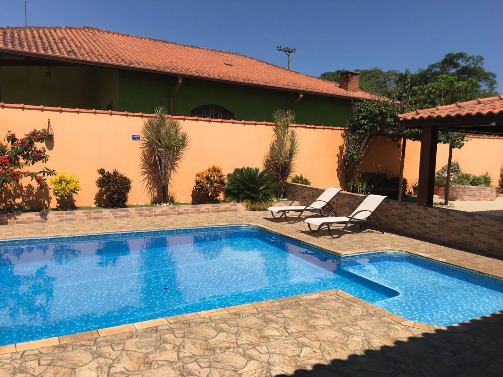 Chacara Bella Vida Com Piscina Churrasqueira Salao De Festas Fogao A Lenha Quadra Aracariguama Luaran gambar