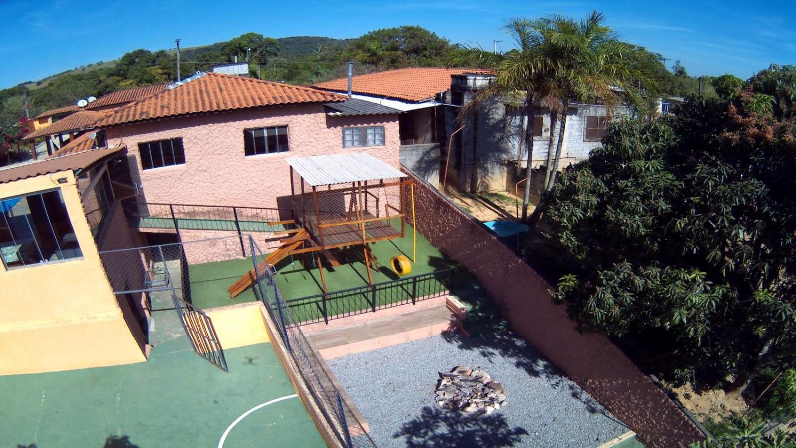 Chacara Bella Vida Com Piscina Churrasqueira Salao De Festas Fogao A Lenha Quadra Aracariguama Luaran gambar